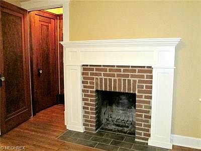 4th image of 14102 Saint James Ave
