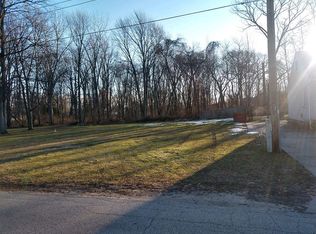 403 Lincoln Dr, Bay City, MI