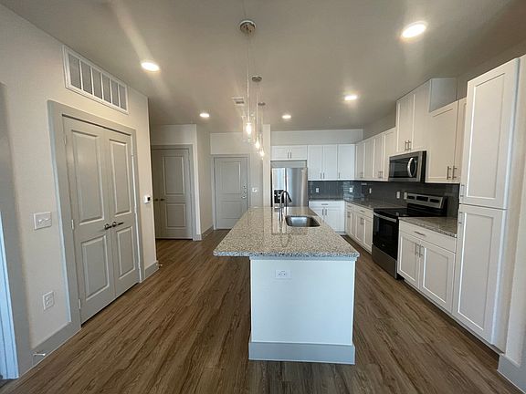 2nd image of 1451 Beltmill Pkwy #7142