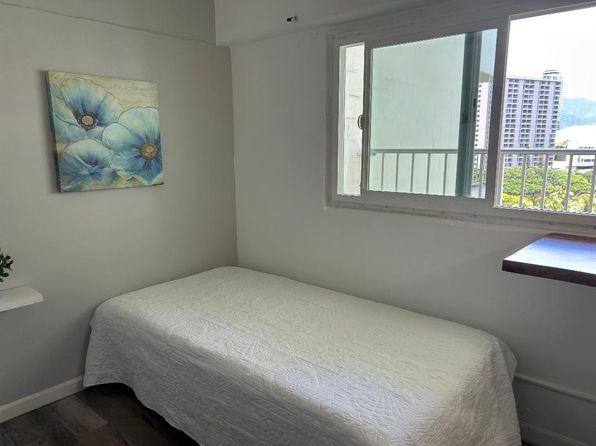 1690 Ala Moana Blvd #1003