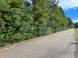 Bunny Ln, Covington, LA 70433