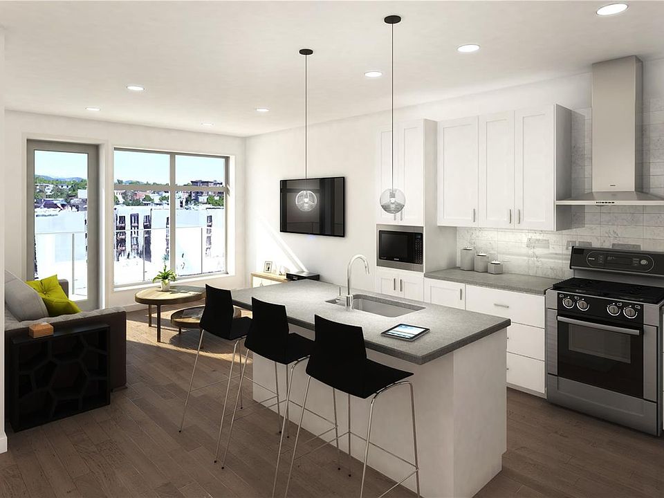 2nd image of 1735 Central St #210