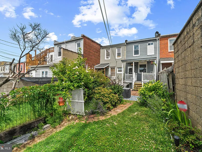 4 N East Ave — Photo 44