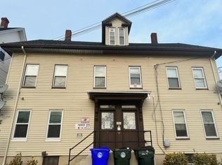 9 Parker St, Manchester, NH 03102