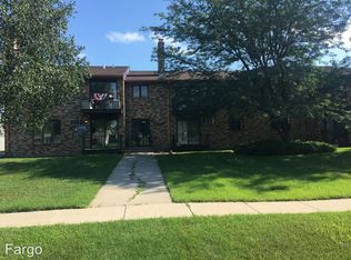 2308 18th St S APT J, Fargo, ND 58103