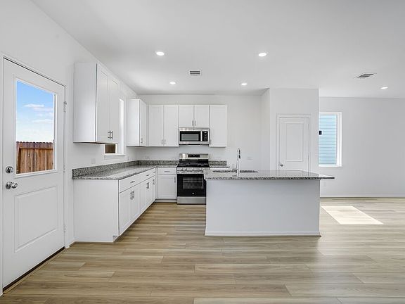 3rd image of 18114 Lone Hill Dr