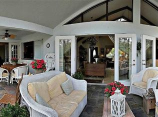 446 Cypress Way E, Naples, FL 34110