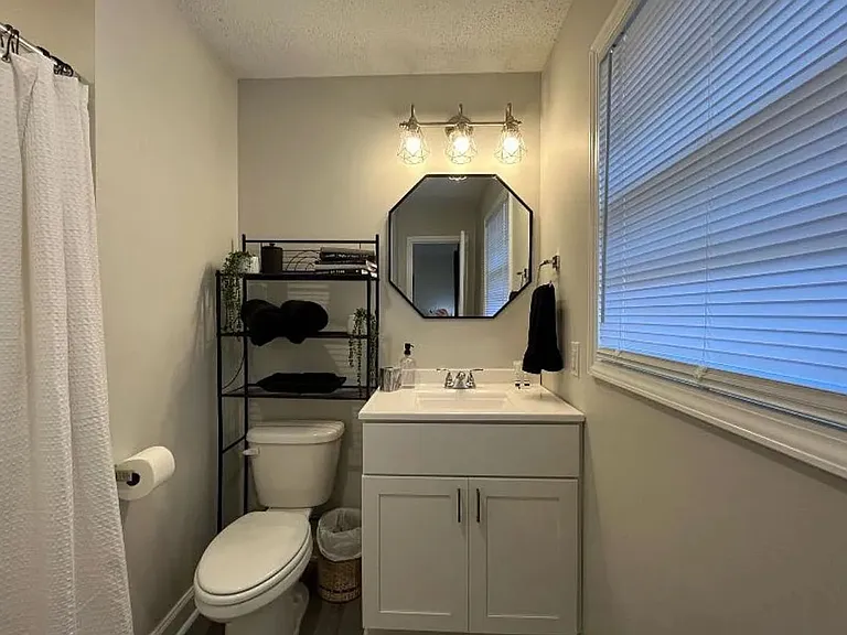 306 S Marble St — Photo 9