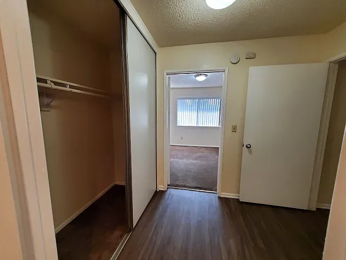 Pine Garden Apartments — Photo 11
