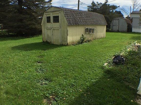 5th image of 7 High Acres Dr