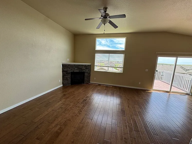 7623 Dutch Loop — Photo 6