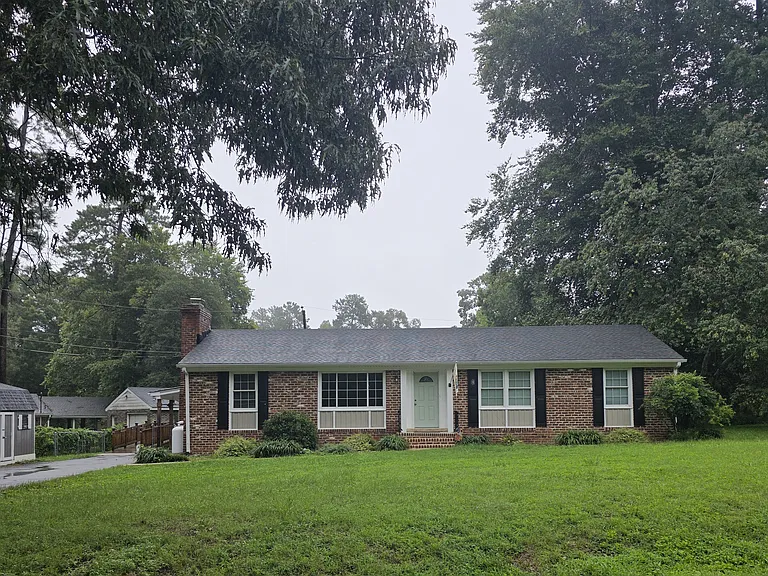 2317 Willtee Ln — Photo 1