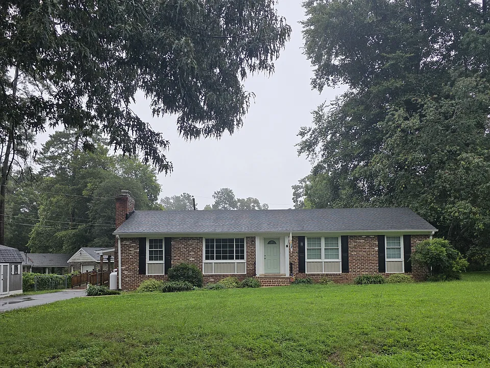 2317 Willtee Ln