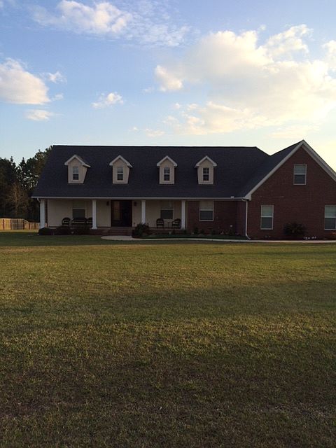 2nd image of 15015 Mitley Ln