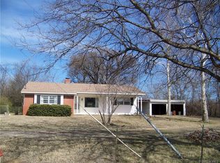 1424 Cooda Rd, Muskogee, OK 74403