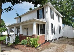 44 W 8th St, Dresden, OH 43821