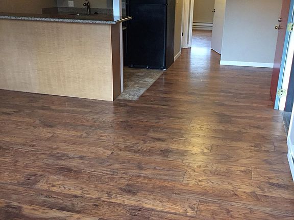 5th image of 422 N I St APT 11