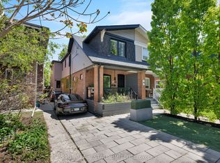 979 Broadview Ave, Toronto, ON M4K 2R9