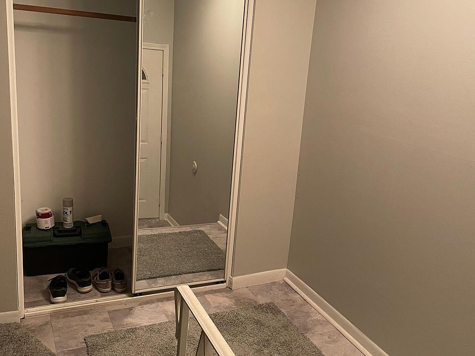 1st image of 373 Dover Ln #373