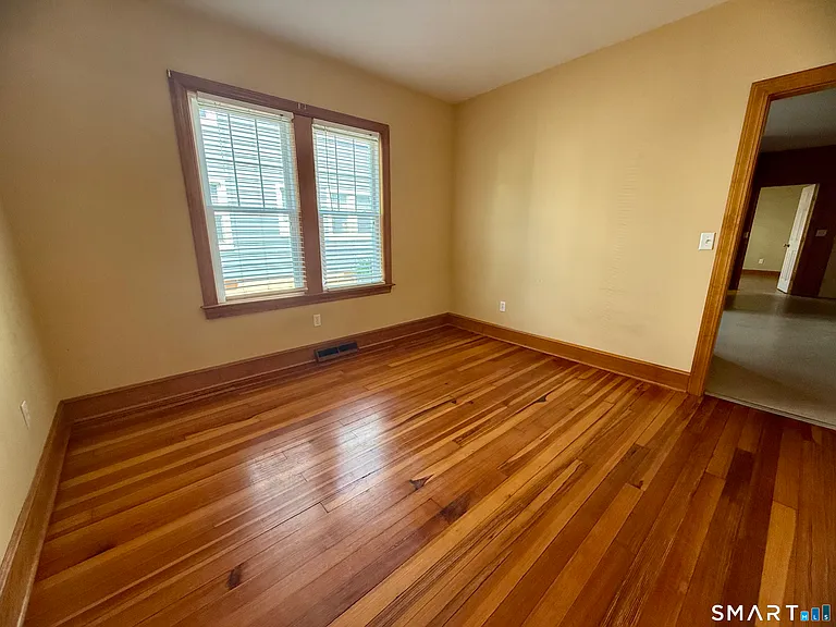112 Belden St #1W — Photo 6