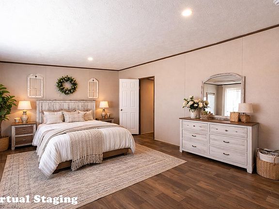 4th image of 149 Glorieta St
