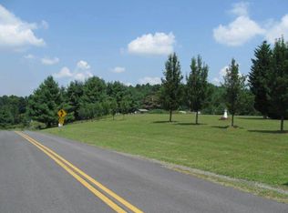 7021 Meadow Creek Rd, Galax, VA 24333