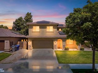 7210 Olen Arnold Ave, Bakersfield, CA 93307