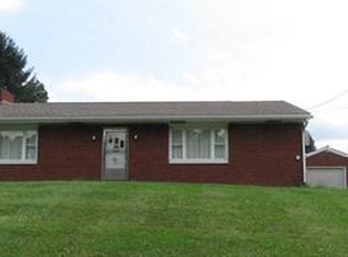 3022 River Rd, Vandergrift, PA 15690