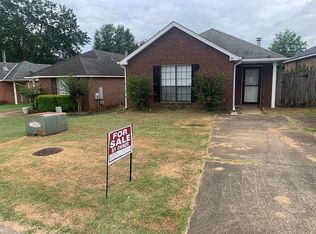 90 Millridge Dr, Millbrook, AL 36054