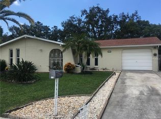 9855 Hickman Ln, Port Richey, FL 34668