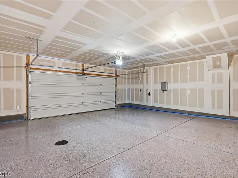 6126 Garden Oasis St — Photo 23