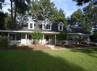 1014 Pine Martin Rd, Beaufort, SC 29902