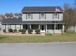 8200 Jack Russell Ct, Powell, TN 37849