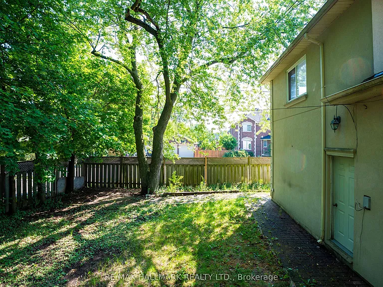 343 Elmwood Ave #MAIN — Photo 35