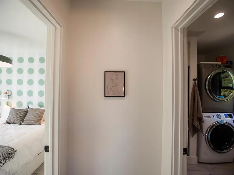1346 Cecelia Ct — Photo 18