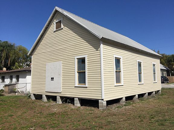 5th image of 917 E 11th Ave