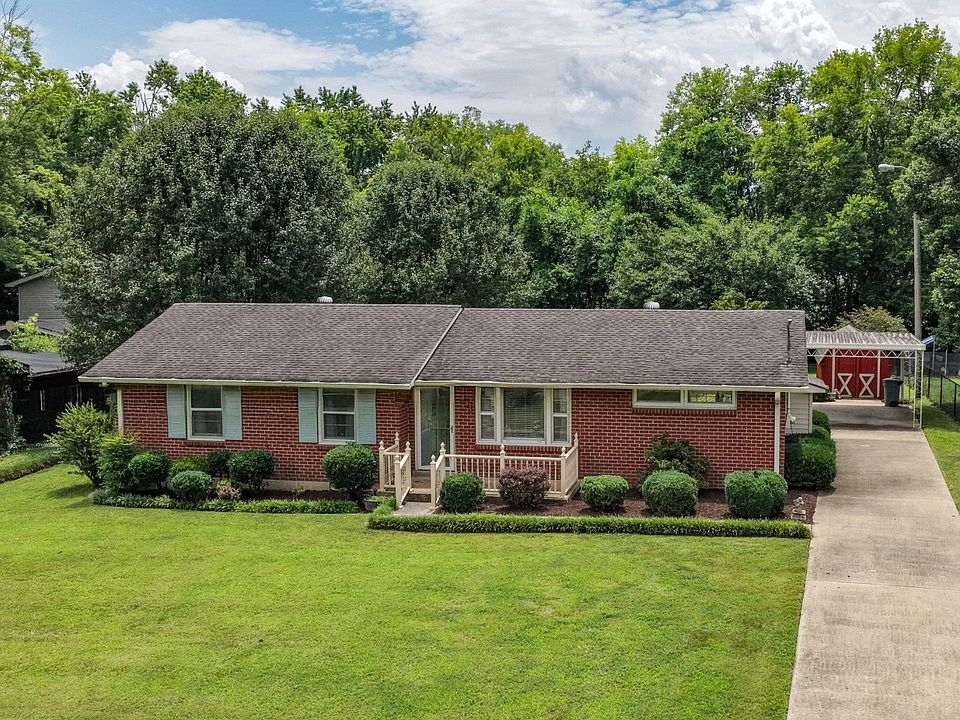 1st image of 102 Robinhood Cir