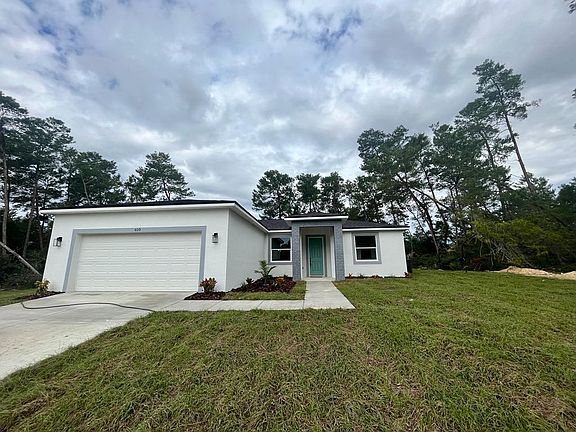 2nd image of 610 Marion Oaks Ln