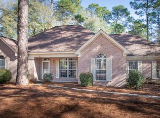 40 Oakmont Cir, Pinehurst, NC 28374