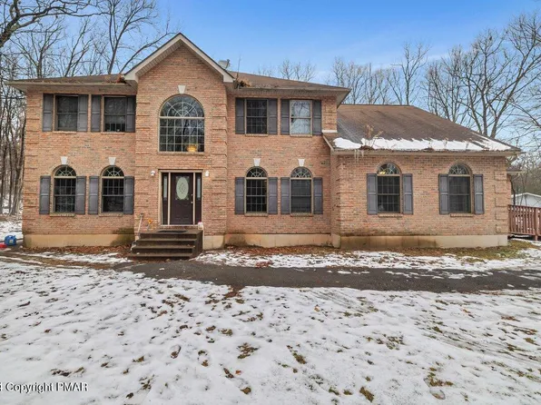 184 Hemlock Rd, Tannersville, PA 18372