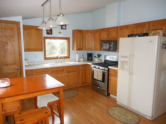 2nd image of N5923 Meadow Ln