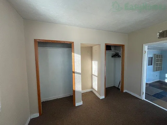 908 E Edison St — Photo 4