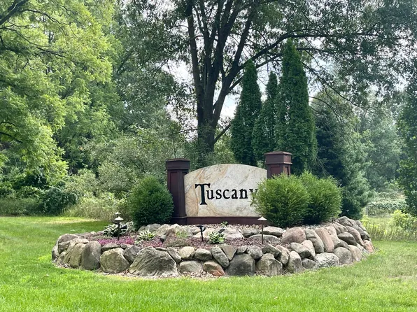 2109 Toscana St #11, Kalamazoo, MI 49009