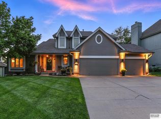 5062 S 174th St, Omaha, NE 68135