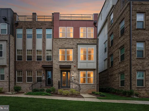 108 Salinger Dr, Gaithersburg, MD 20878