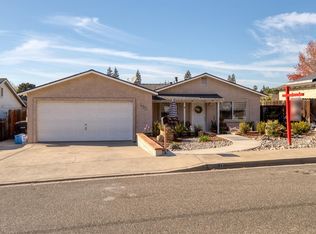 430 Valley View Dr, Oakdale, CA