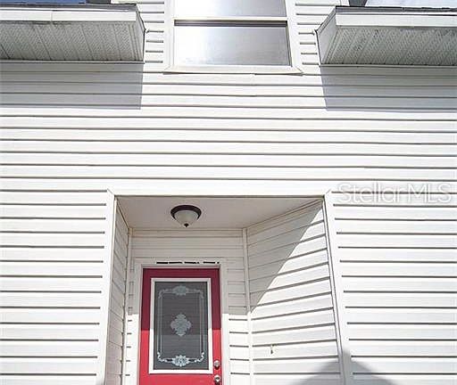 3rd image of 1088 Park Central Cir