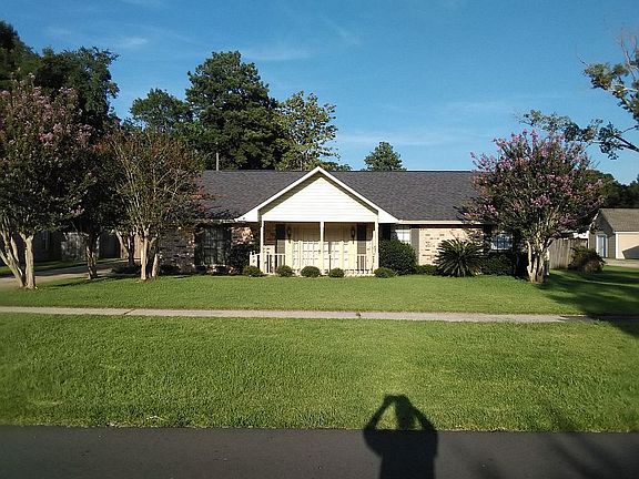 2nd image of 5618 Joan St