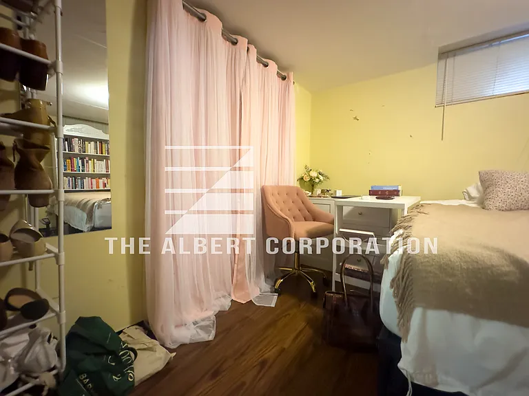 23 Speridakis Ter — Photo 33