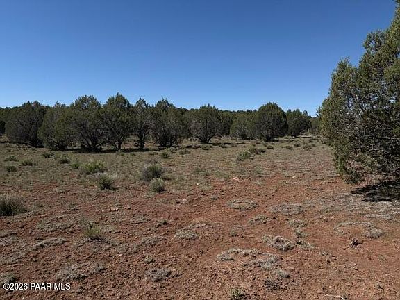 3rd image of LOT 851 Fort Rock Rd